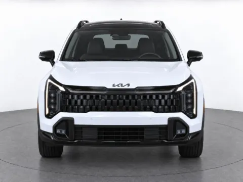 More photos of 2027 Kia Sportage Hybrid X-Line at Emich Kia, CO