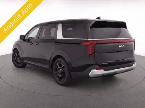 More photos of 2025 Kia Carnival LXS at Emich Kia, CO