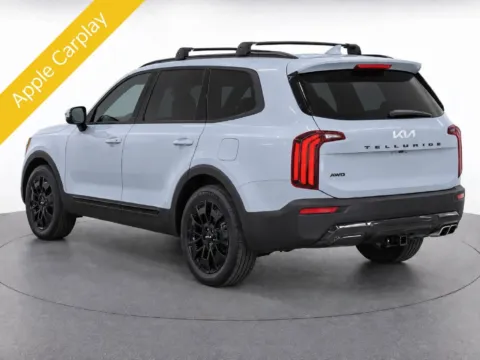 More photos of 2022 Kia Telluride EX at Emich Kia, CO