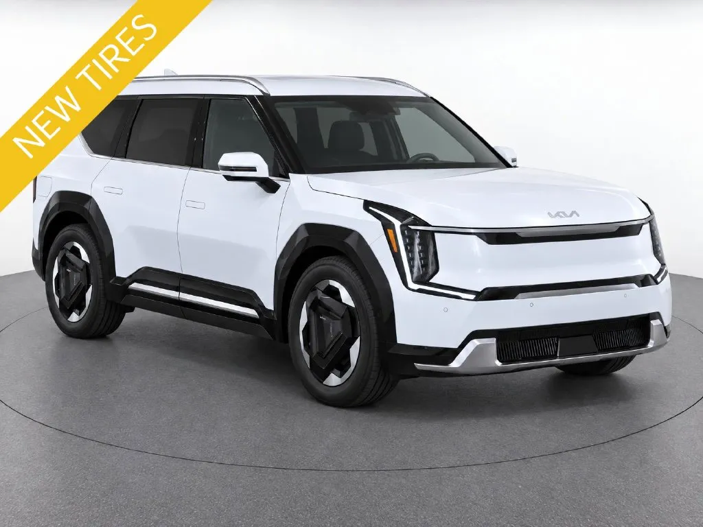 Used 2024 Kia EV9 Land with VIN KNDADFS58R6044875 for sale in Denver, CO
