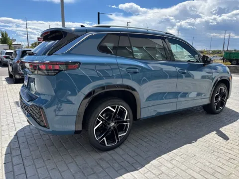 More photos of 2026 Volkswagen Tiguan 2.0T SEL R-Line at Emich Volkswagen, CO