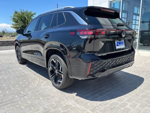 Another view of 2026 Volkswagen Tiguan 2.0T SEL R-Line Turbo for sale in Denver, CO at Emich Volkswagen
