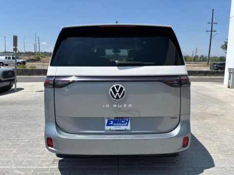 More photos of 2025 Volkswagen ID. Buzz 1st Edition at Emich Volkswagen, CO