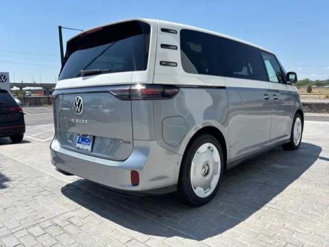 More photos of 2025 Volkswagen ID. Buzz 1st Edition at Emich Volkswagen, CO