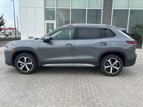 Photos of 2026 Volkswagen Tiguan 2.0T SE for sale in Denver, CO at Emich Volkswagen