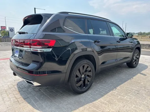More photos of 2026 Volkswagen Atlas 2.0T SE w/Technology at Emich Volkswagen, CO