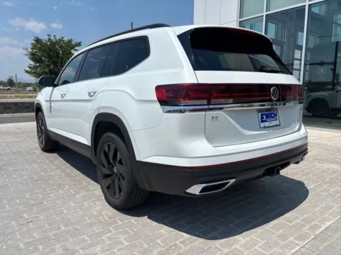 Another view of 2026 Volkswagen Atlas 2.0T SE w/Technology for sale in Denver, CO at Emich Volkswagen