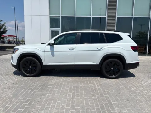 Photos of 2026 Volkswagen Atlas 2.0T SE w/Technology for sale in Denver, CO at Emich Volkswagen
