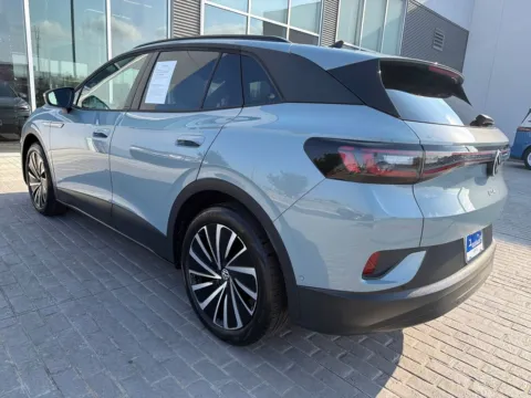 More photos of 2024 Volkswagen ID.4 S at Emich Volkswagen, CO