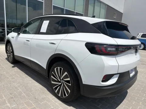 More photos of 2025 Volkswagen ID.4 Pro at Emich Volkswagen, CO