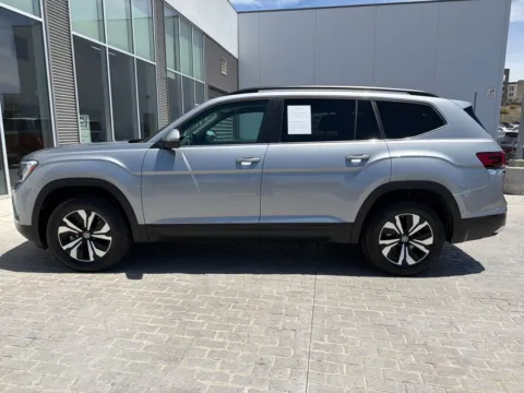 Photos of 2026 Volkswagen Atlas 2.0T SE for sale in Denver, CO at Emich Volkswagen