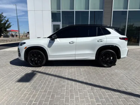 Photos of 2026 Volkswagen Tiguan 2.0T SE R-Line Black for sale in Denver, CO at Emich Volkswagen