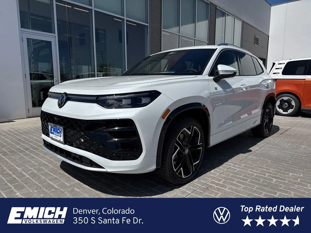 Unknown 2026 Volkswagen Tiguan 2.0T SEL R-Line Turbo for sale in Denver, CO