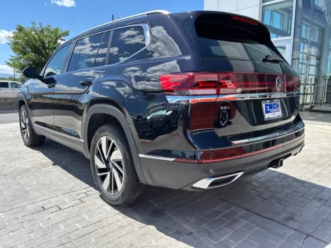 Another view of 2026 Volkswagen Atlas 2.0T SEL for sale in Denver, CO at Emich Volkswagen