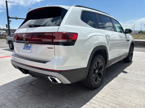 More photos of 2026 Volkswagen Atlas 2.0T Peak Edition at Emich Volkswagen, CO