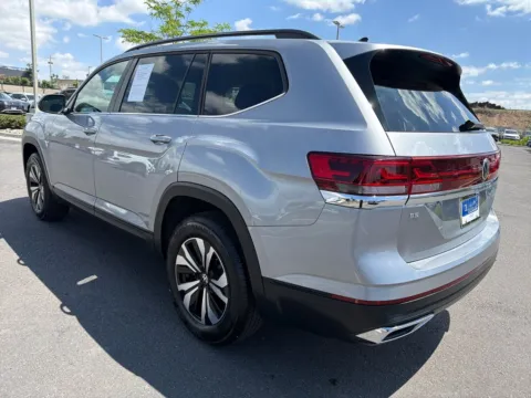 More photos of 2026 Volkswagen Atlas 2.0T SE at Emich Volkswagen, CO