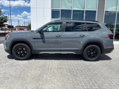 Photos of 2026 Volkswagen Atlas 2.0T Peak Edition for sale in Denver, CO at Emich Volkswagen