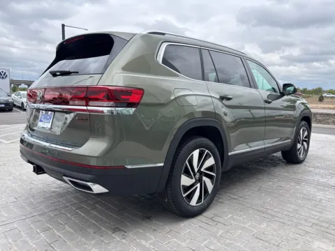 More photos of 2026 Volkswagen Atlas 2.0T SEL at Emich Volkswagen, CO