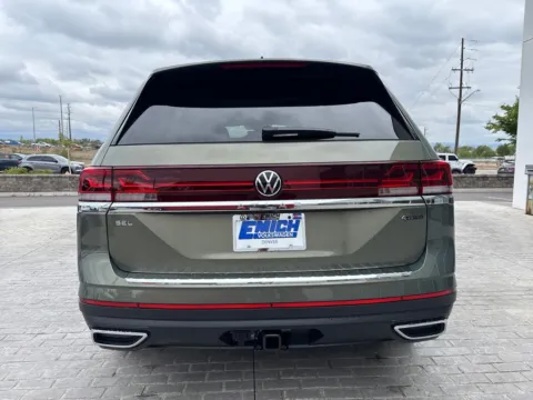 More photos of 2026 Volkswagen Atlas 2.0T SEL at Emich Volkswagen, CO