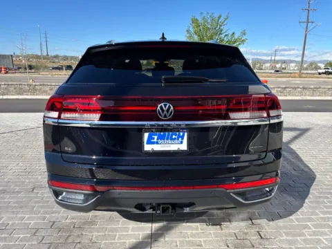 More photos of 2026 Volkswagen Atlas Cross Sport 2.0T SE w/Technology at Emich Volkswagen, CO