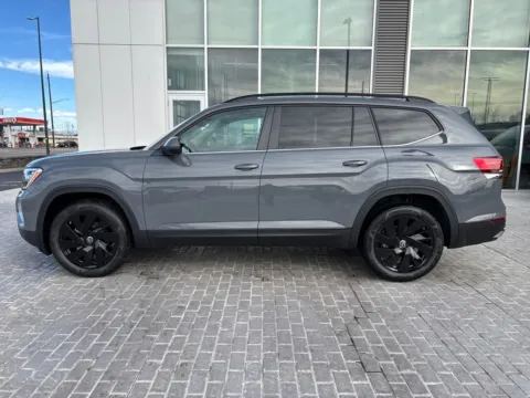 Photos of 2026 Volkswagen Atlas 2.0T SE w/Technology for sale in Denver, CO at Emich Volkswagen