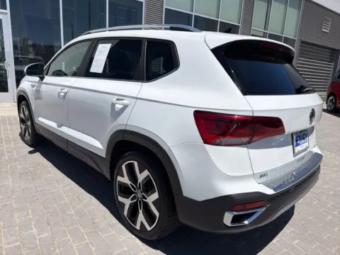 More photos of 2023 Volkswagen Taos 1.5T SEL at Emich Volkswagen, CO