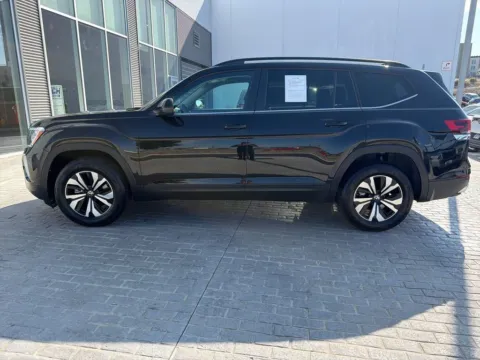 Another view of 2026 Volkswagen Atlas 2.0T SE for sale in Denver, CO at Emich Volkswagen