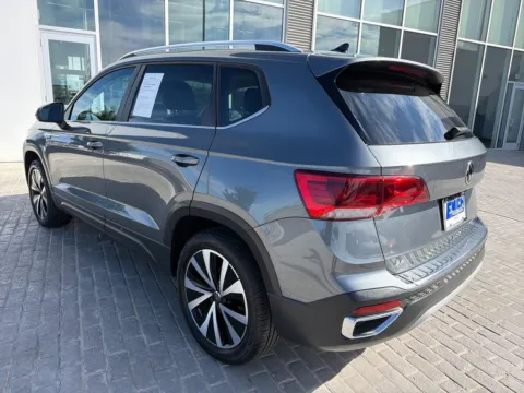 More photos of 2023 Volkswagen Taos 1.5T SE at Emich Volkswagen, CO