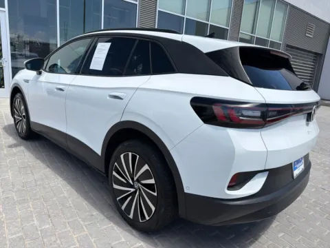 More photos of 2024 Volkswagen ID.4 Pro at Emich Volkswagen, CO