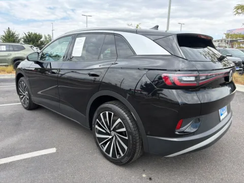 More photos of 2023 Volkswagen ID.4 Pro S Plus at Emich Volkswagen, CO