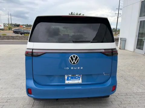More photos of 2025 Volkswagen ID. Buzz 1st Edition at Emich Volkswagen, CO