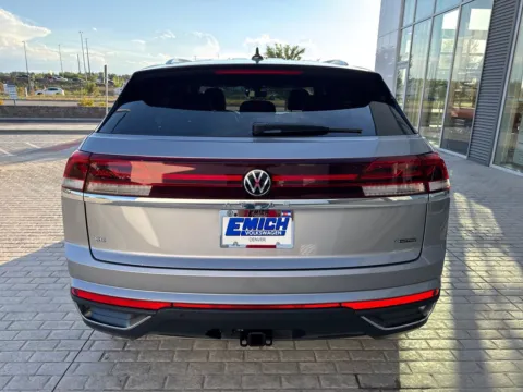 More photos of 2026 Volkswagen Atlas Cross Sport 2.0T SE w/Technology at Emich Volkswagen, CO