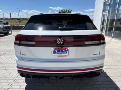 More photos of 2026 Volkswagen Atlas Cross Sport 2.0T SEL R-Line Black at Emich Volkswagen, CO