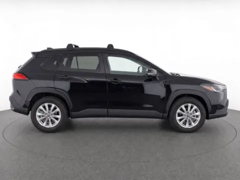 More photos of 2022 Toyota Corolla Cross LE at Emich Volkswagen, CO