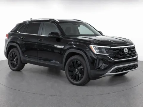 Photos of 2026 Volkswagen Atlas Cross Sport SE w/Technology for sale in Denver, CO at Emich Volkswagen