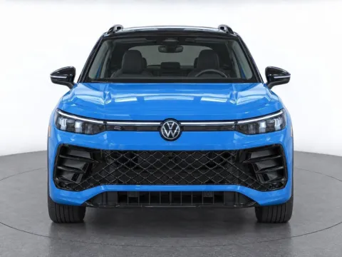 More photos of 2026 Volkswagen Tiguan SE R-Line Black at Emich Volkswagen, CO