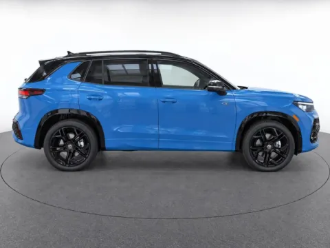 More photos of 2026 Volkswagen Tiguan SE R-Line Black at Emich Volkswagen, CO