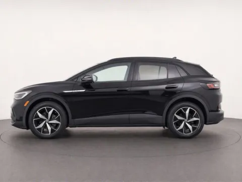 More photos of 2024 Volkswagen ID.4 Pro S at Emich Volkswagen, CO