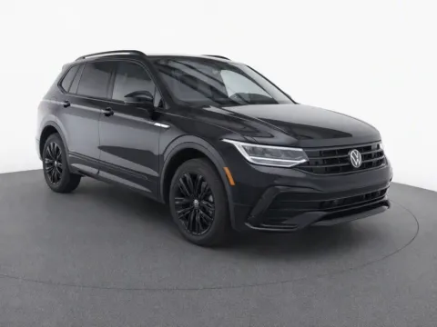 Another view of 2022 Volkswagen Tiguan 2.0T SE R-Line Black for sale in Denver, CO at Emich Volkswagen