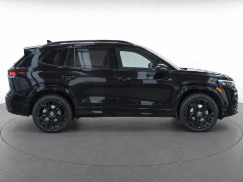 More photos of 2026 Volkswagen Tiguan SE R-Line Black at Emich Volkswagen, CO