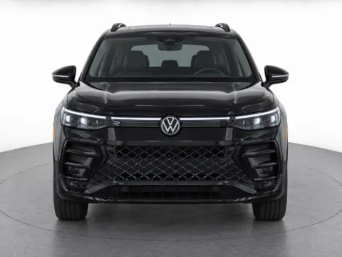 More photos of 2026 Volkswagen Tiguan SE R-Line Black at Emich Volkswagen, CO