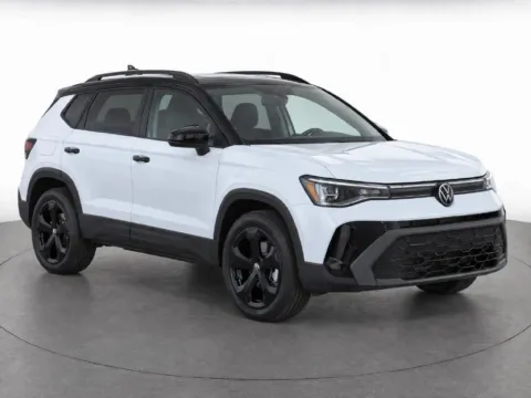 Photos of 2027 Volkswagen Taos 1.5T SE Black for sale in Denver, CO at Emich Volkswagen