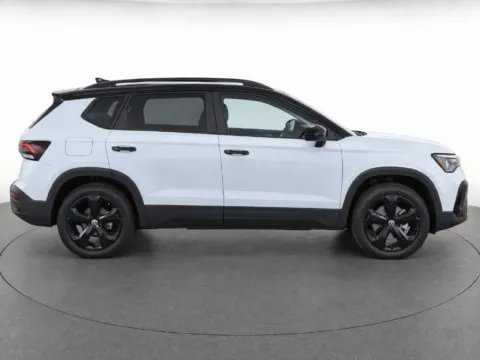More photos of 2027 Volkswagen Taos 1.5T SE Black at Emich Volkswagen, CO