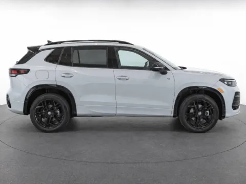 More photos of 2026 Volkswagen Tiguan SE R-Line Black at Emich Volkswagen, CO