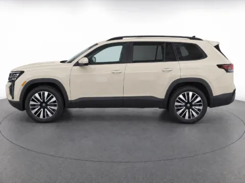Another view of 2027 Volkswagen Atlas SE w/Technology for sale in Denver, CO at Emich Volkswagen