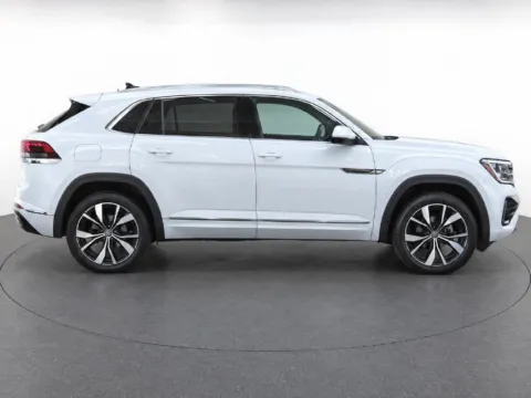 More photos of 2026 Volkswagen Atlas Cross Sport SEL Premium R-Line at Emich Volkswagen, CO