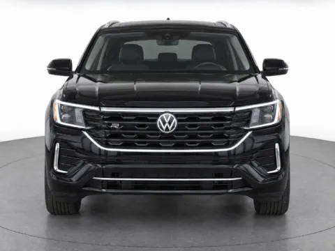 More photos of 2026 Volkswagen Atlas Cross Sport SEL Premium R-Line at Emich Volkswagen, CO