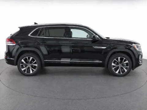 More photos of 2026 Volkswagen Atlas Cross Sport SEL Premium R-Line at Emich Volkswagen, CO