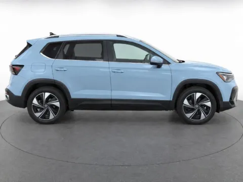 More photos of 2027 Volkswagen Taos 1.5T SE at Emich Volkswagen, CO
