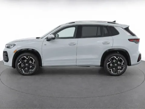 Another view of 2026 Volkswagen Tiguan SEL R-Line Turbo for sale in Denver, CO at Emich Volkswagen